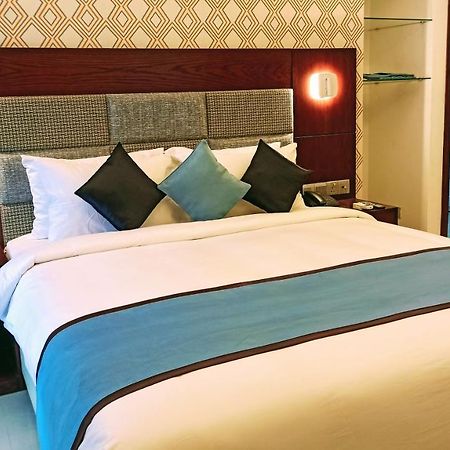 Nascent Gardenia Luxury Suites Dháka Exteriér fotografie