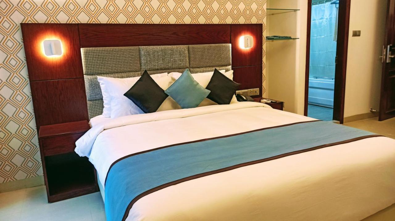 Nascent Gardenia Luxury Suites Dháka Exteriér fotografie